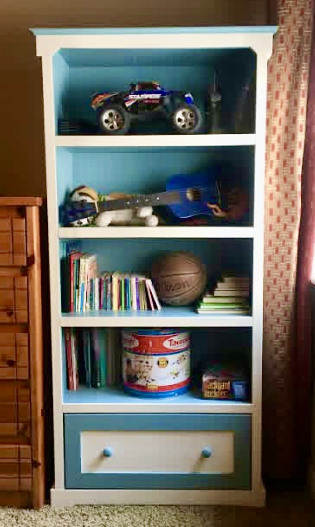 Bookshelf